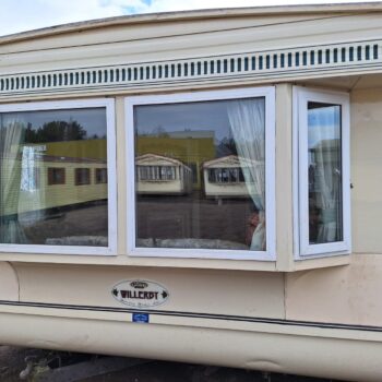 228. Willerby Dorchester 3.7 x 11.5 m. 2 bedrooms