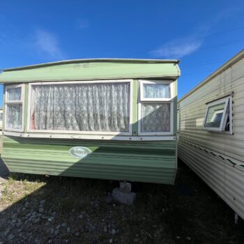 200. Willerby Granada 3,7 x 11,5 m. 2 miegamieji