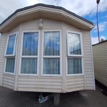 261. Willerby Winchester 3,7 x 11,5 m. 2 miegamieji