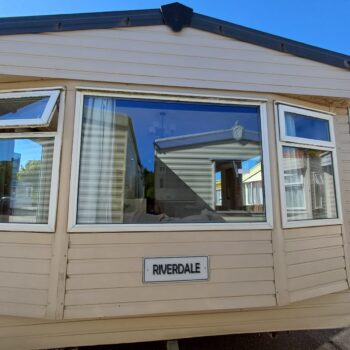 220. Cosalt Riverdale 3.7 x 11.5 m. 3 bedrooms