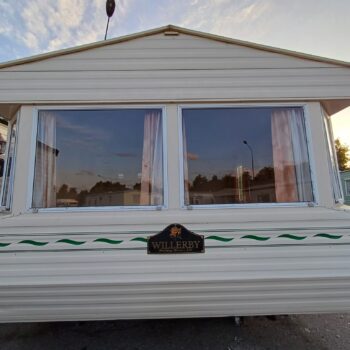 240. Willerby Salisbury 3,7 x 11,0 m. 2 miegamieji