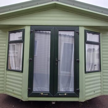 247. Willerby Salisbury 3.7 x 11.5 m. 2 miegamieji