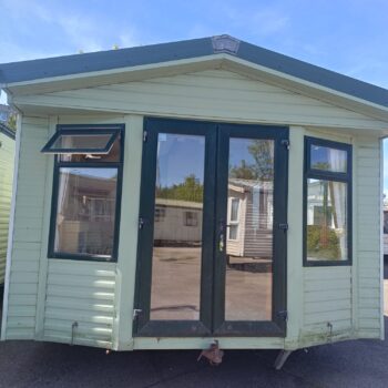 220. Willerby Salisbury 3.7 x 10.5 m. 2 miegamieji