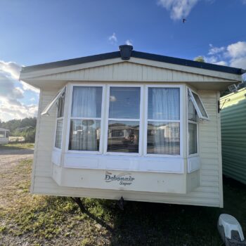 125. Atlas Debonair 3,7 x 11,5 m. 2 guļamistabas